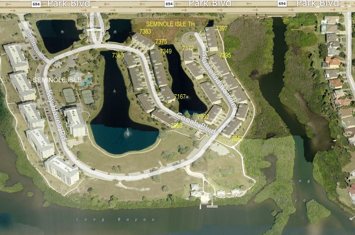 Aerial photo of Seminole Isle Townhomes