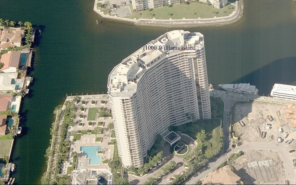 Aerial photo of 1000 Williams Island