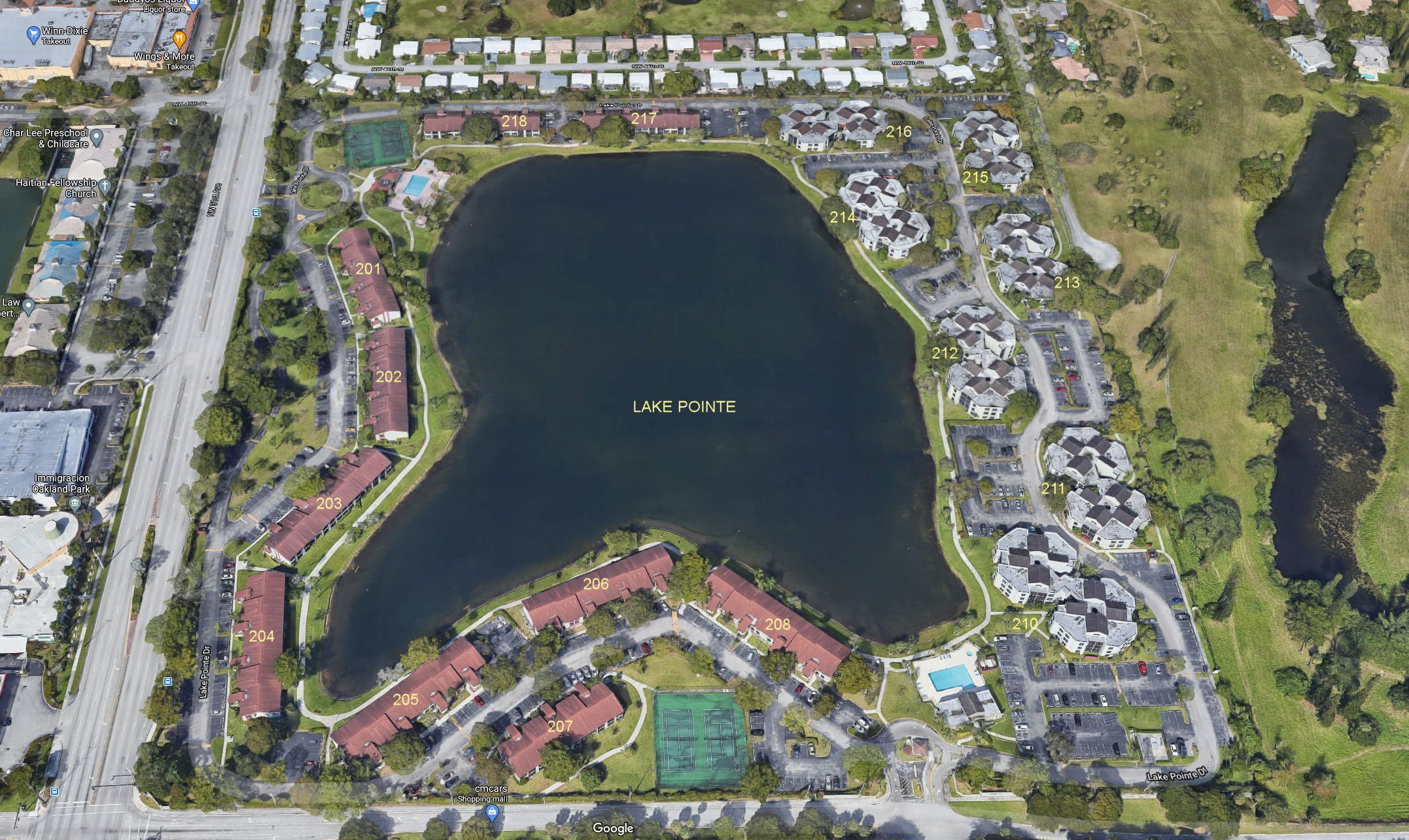 Aerial photo of Lake Pointe