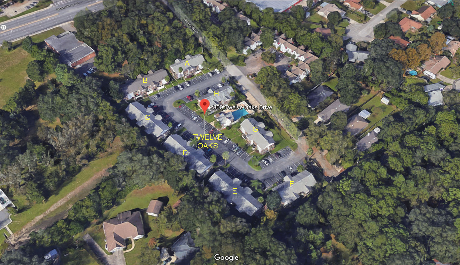 Aerial photo of Twelve Oaks