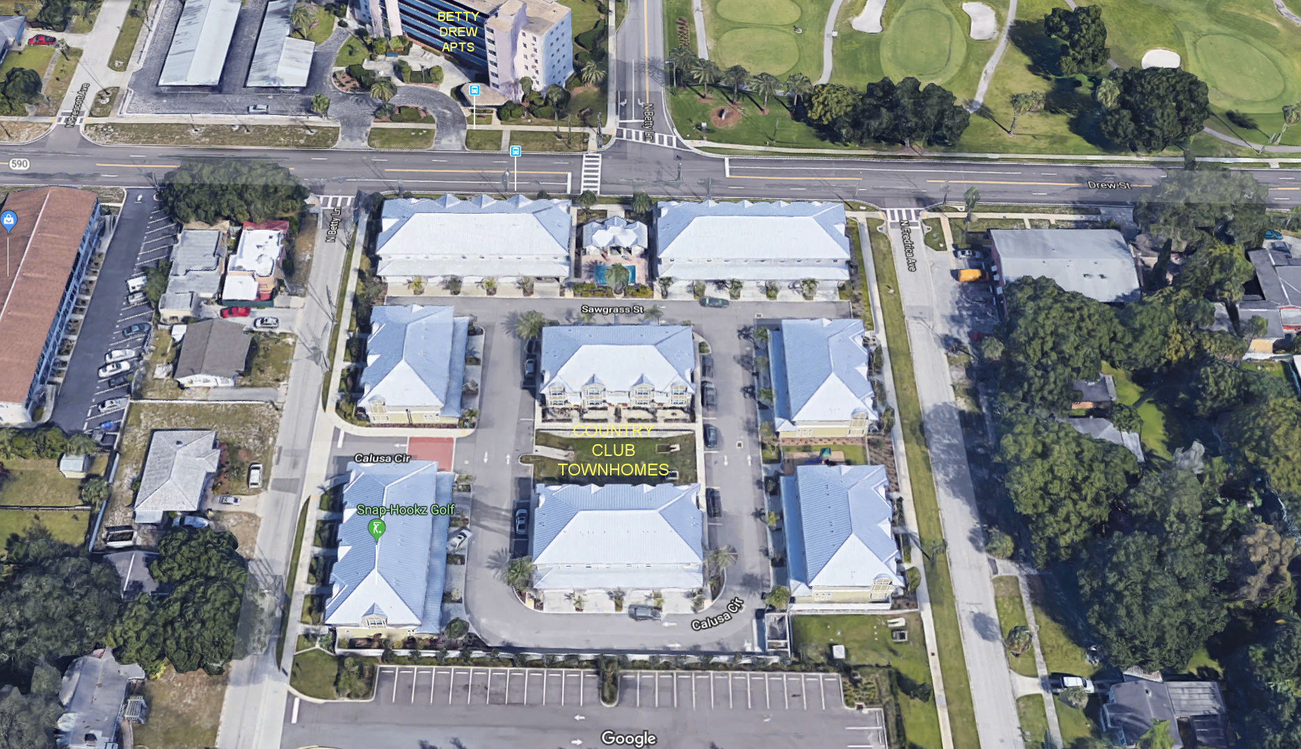 Aerial photo of Country Club Townhomes