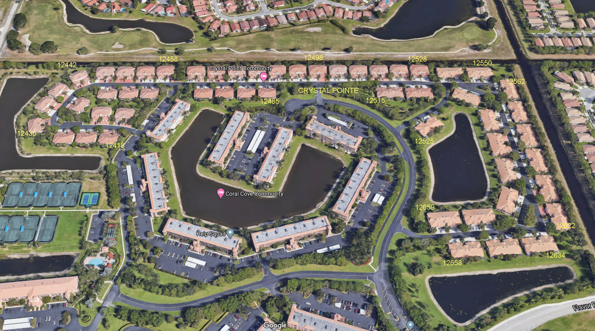 Aerial photo of Crystal Pointe