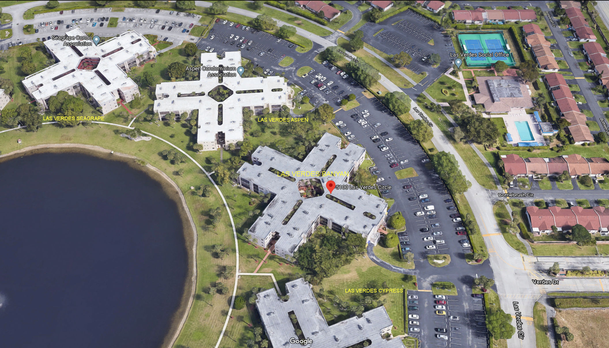 Aerial photo of Banyan at Las Verdes