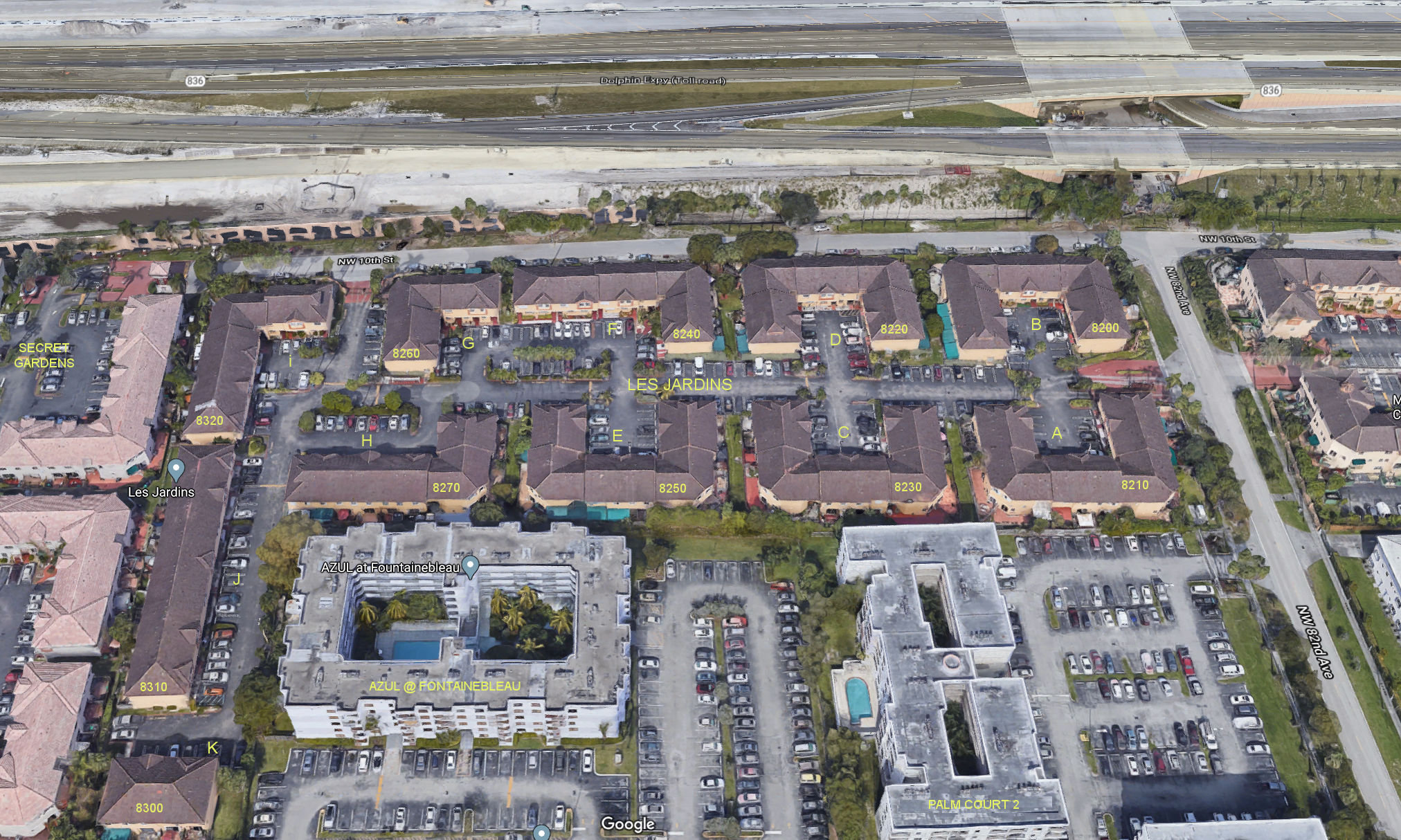 Aerial photo of Les Jardins