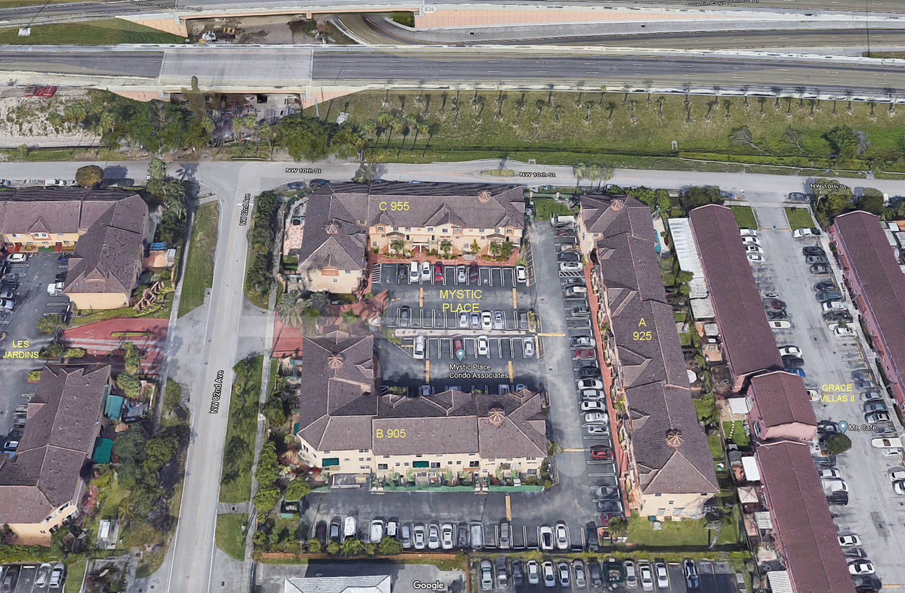 Aerial photo of Mystic Place