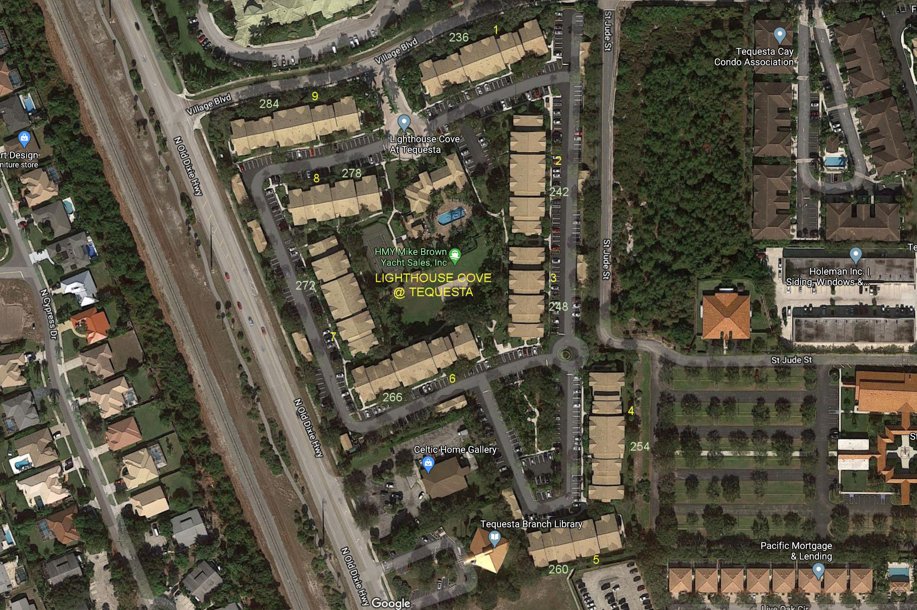 Aerial photo of Lighthouse Cove at Tequesta