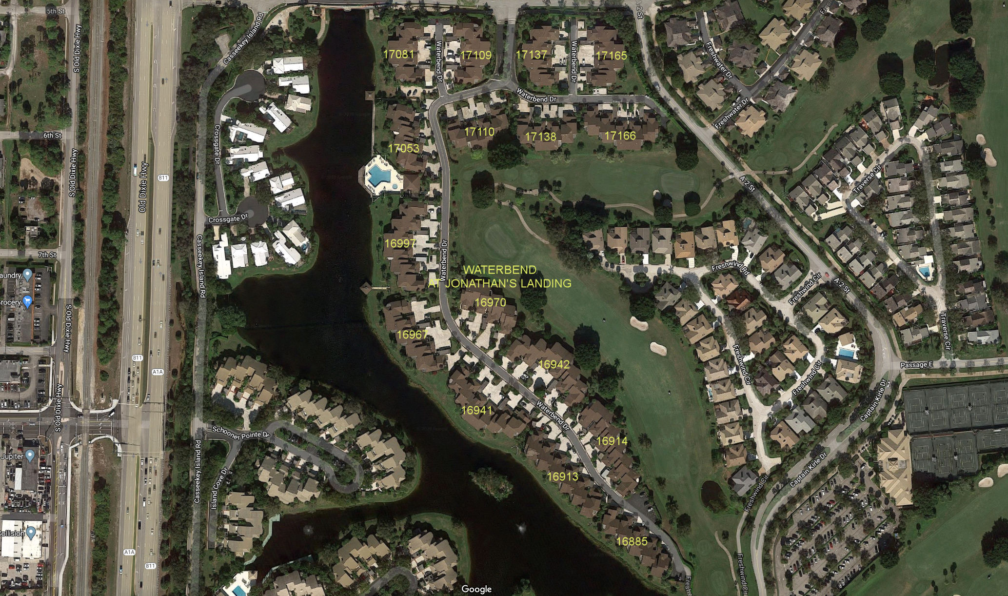 Aerial photo of Waterbend at Jonathan's Landing
