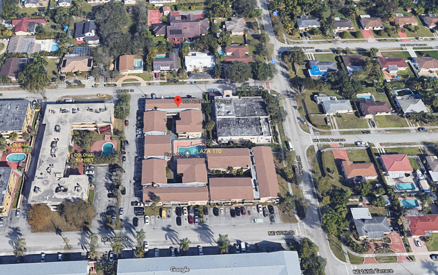 Aerial photo of Plaza 170