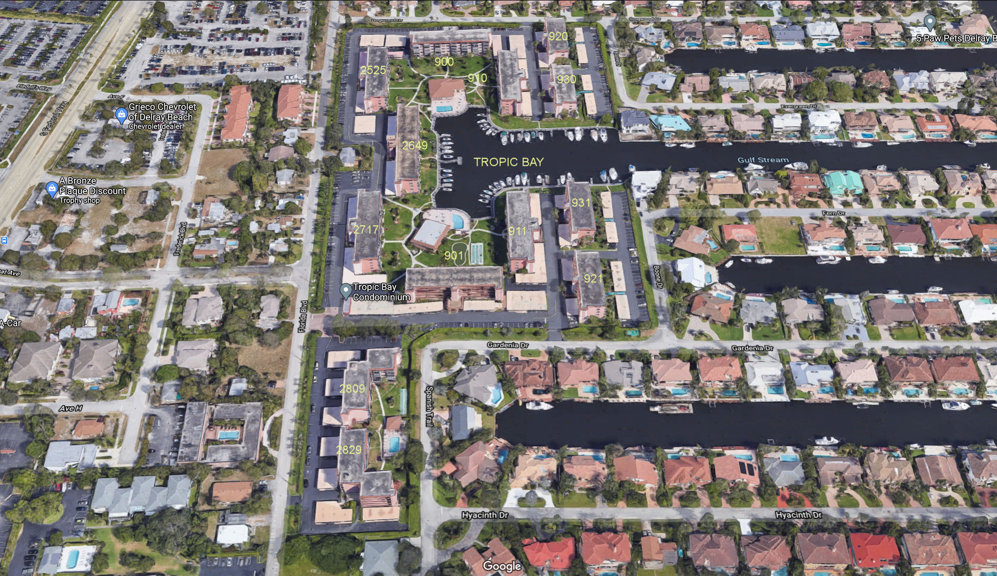 Aerial photo of Tropic Bay