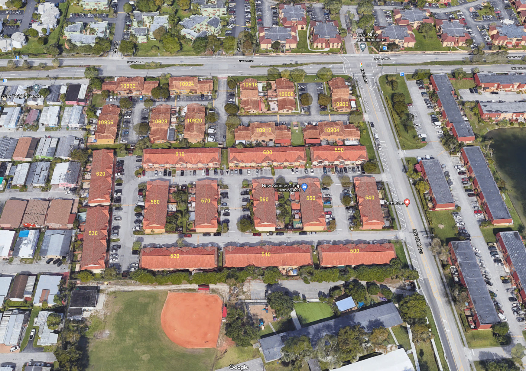 Aerial photo of Patio Grande Townhomes