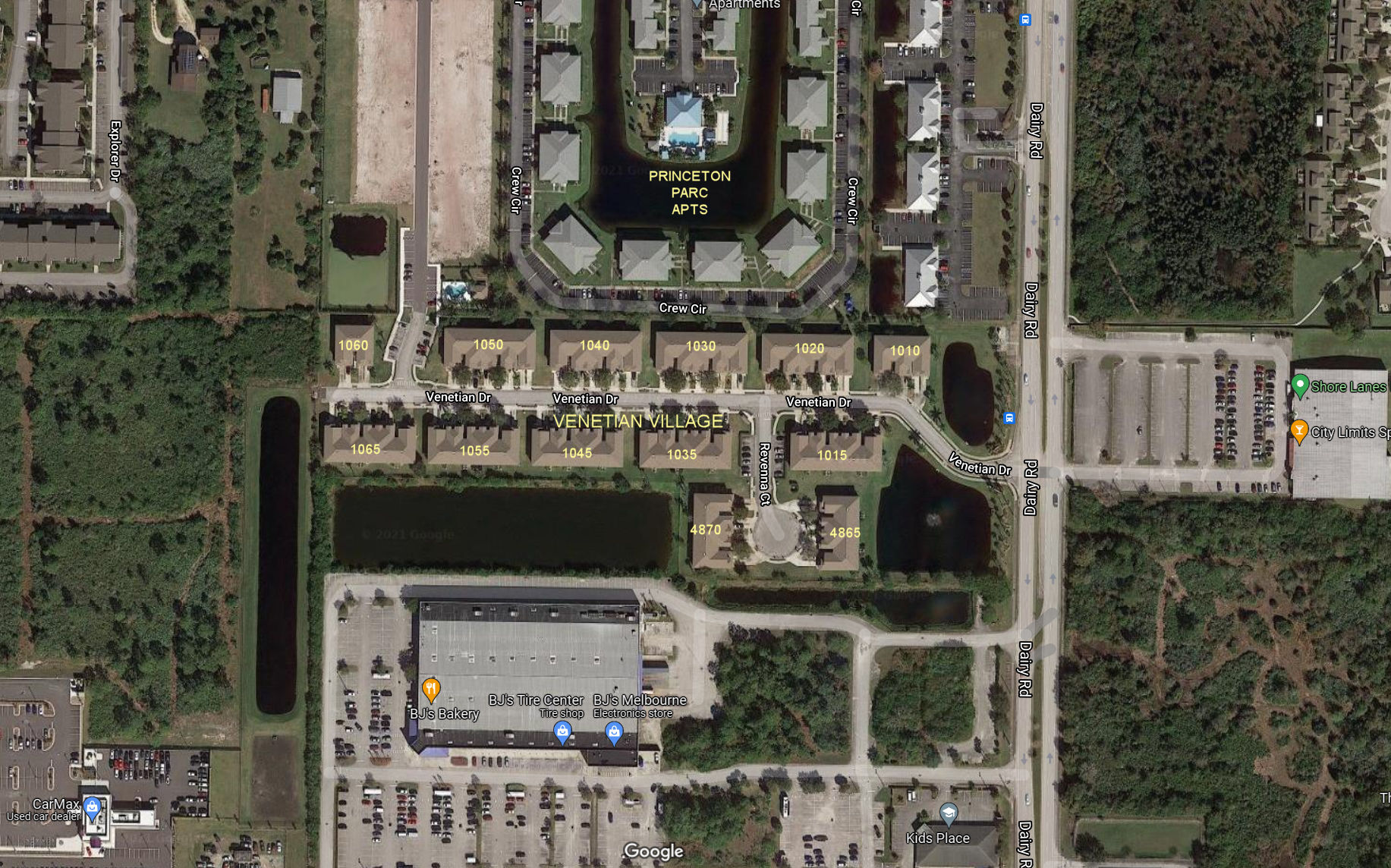 Aerial photo of Venetian Village