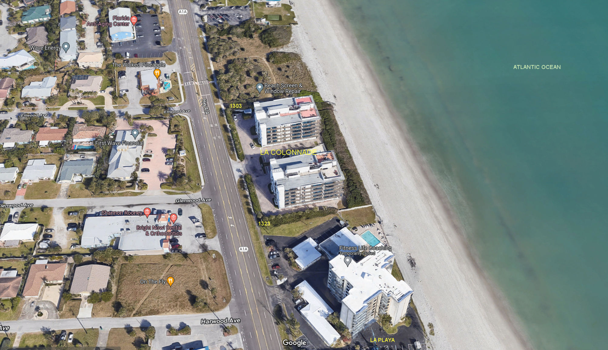 Aerial photo of La Colonnade