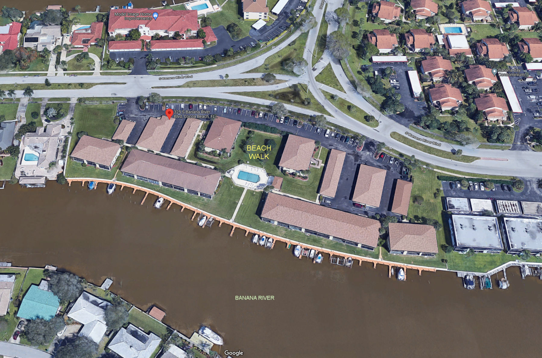 Aerial photo of Beachwalk