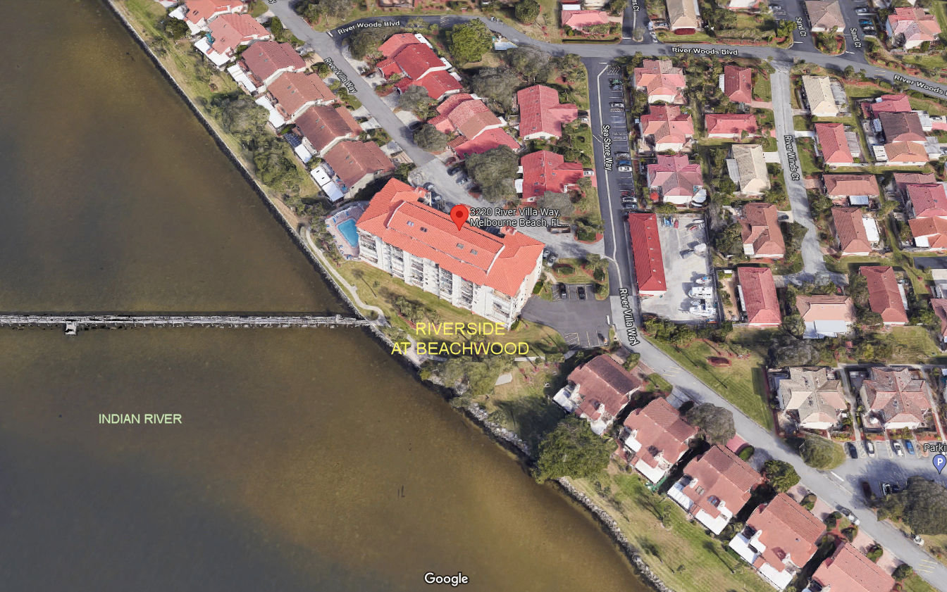 Aerial photo of Riverside at Beachwoods