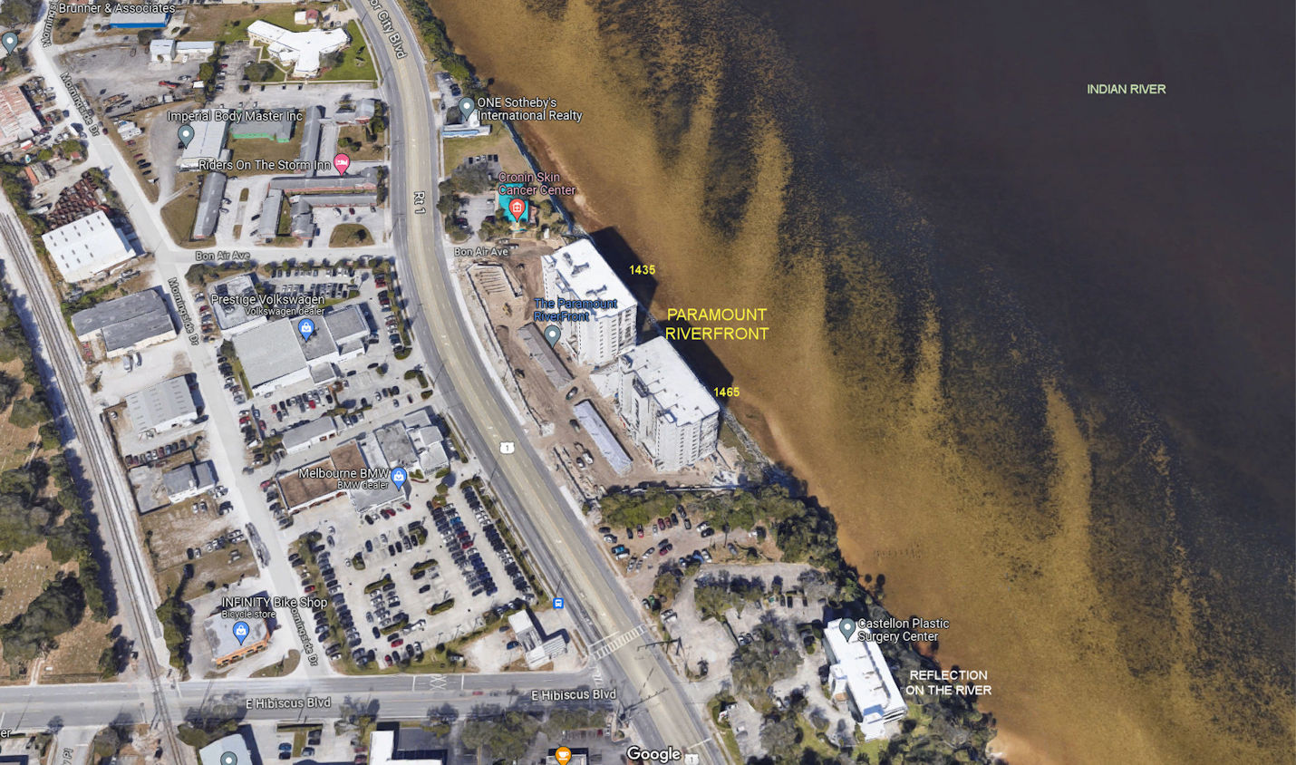 Aerial photo of Paramount Riverfront 1435&1465
