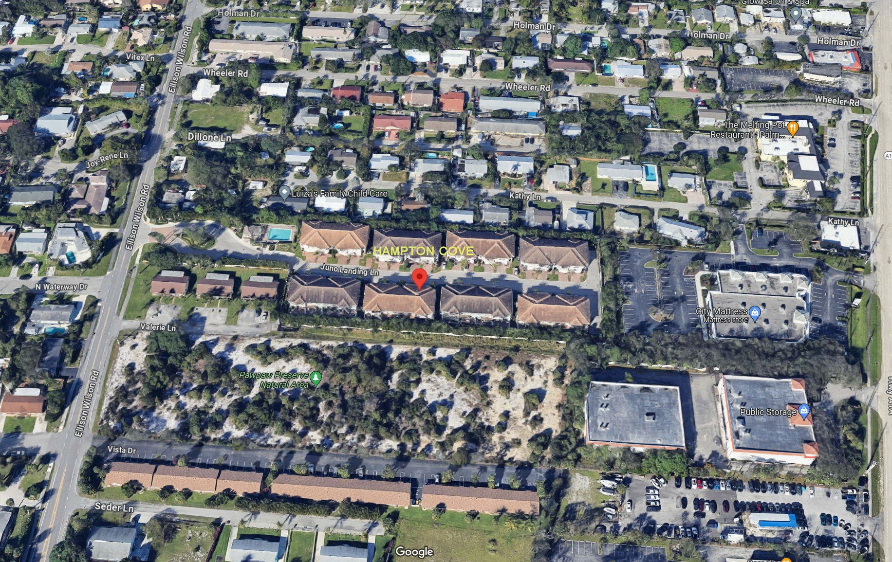 Aerial photo of Hampton Cove