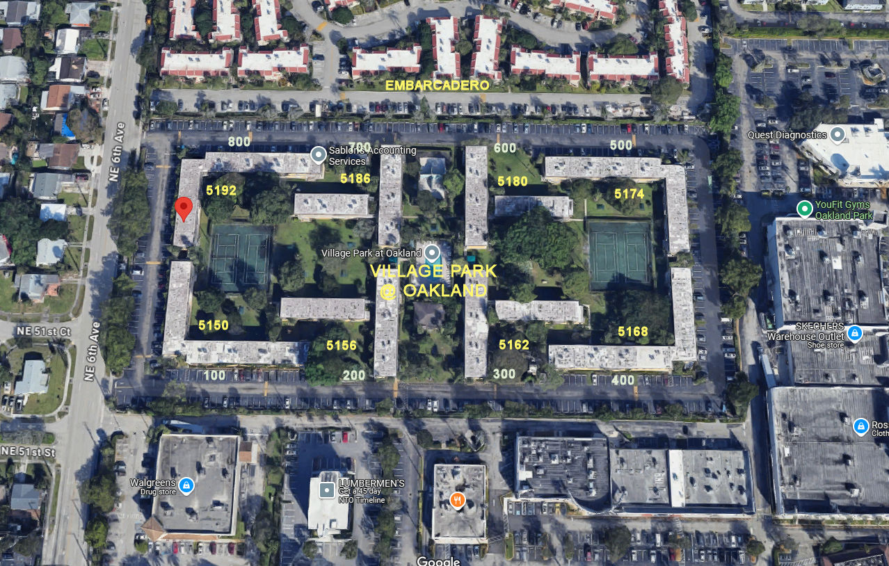 Aerial photo of Village Park at Oakland (5150-5192)