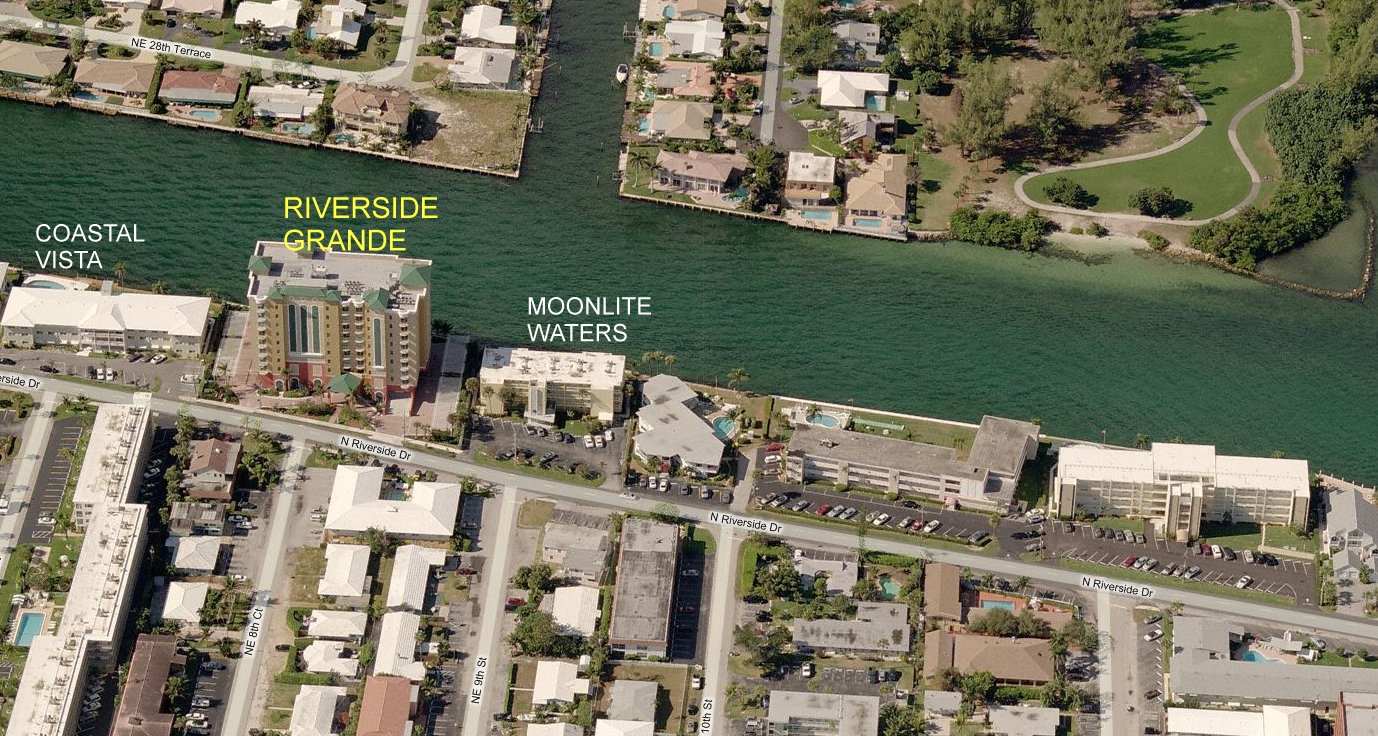 Aerial photo of Riverside Grande